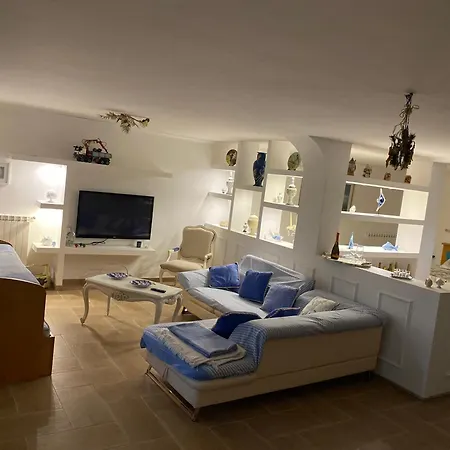 Luma Lejlighed Bari